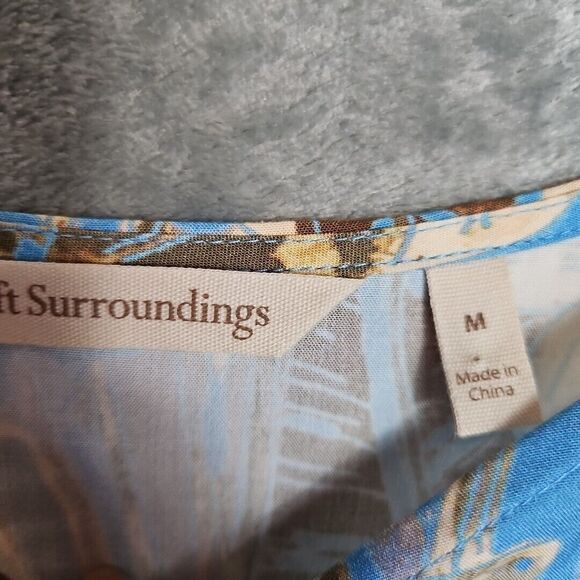 Soft Surroundings medium top blue floral short sleeve rayon spandex - Picture 2 of 9